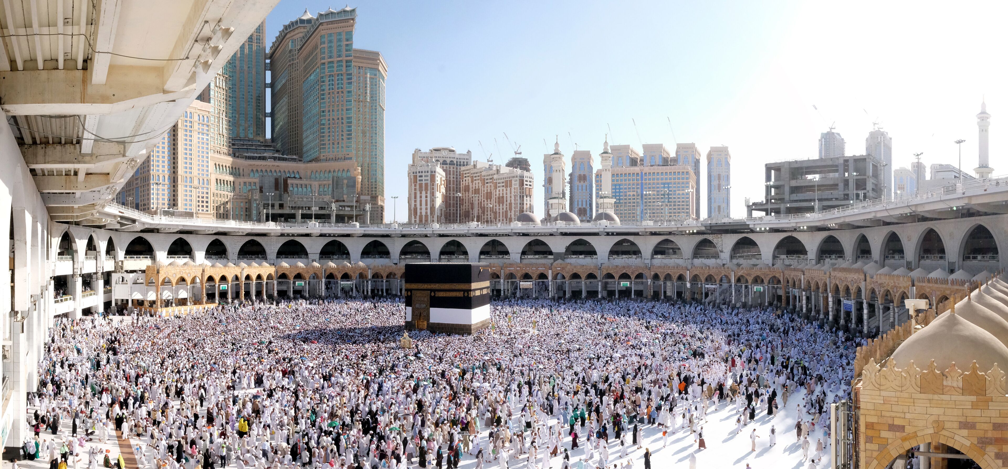 Kaaba Crowd